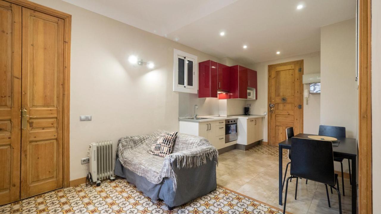 Acogedor Apartamento De 2 Dormitorios Барселона Экстерьер фото